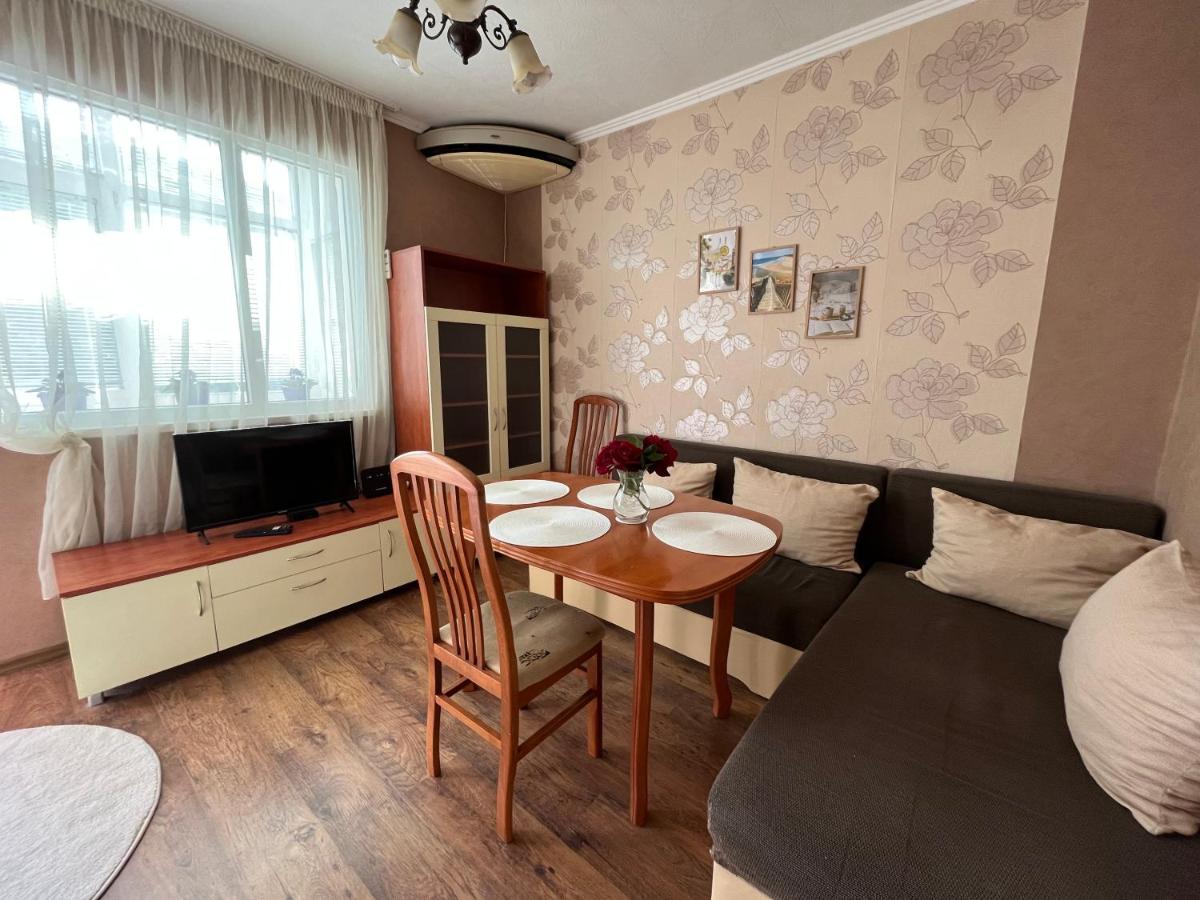 Apartment Acacia Varna Buitenkant foto